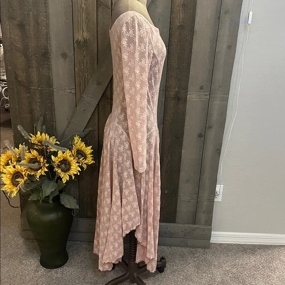 Free People Boho NWT Dial For Drama Dusty Rose Lace Midi Slip Dress | Size Med - Picture 8 of 12
